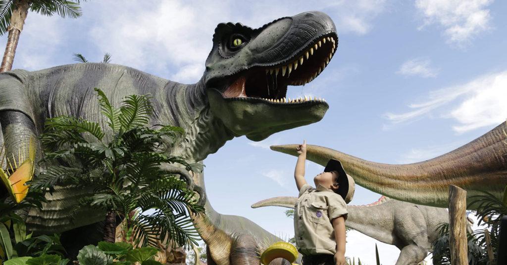 This epic dinosaur exhibit is right on top of a mall - FlipScience ...