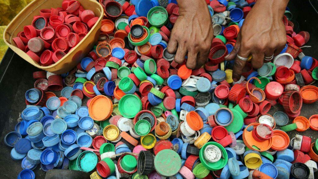 solid waste, plastic bottle caps